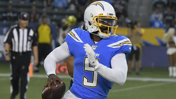 los-angeles-chargers-tyrod-taylor-lrg Tyrod Taylor Chargers QB