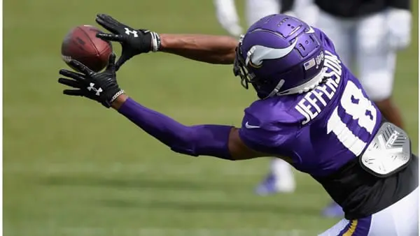 minnesota-vikings-justin-jefferson-lrg Justin Jefferson Vikings WR