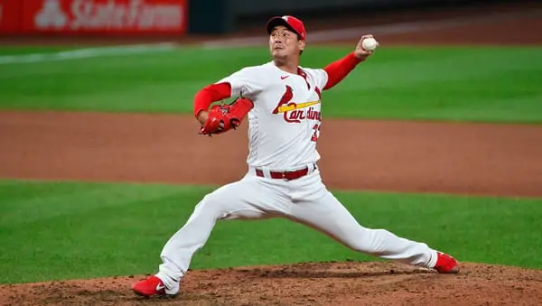 Kwang Hyun Kim Cards Pitcher