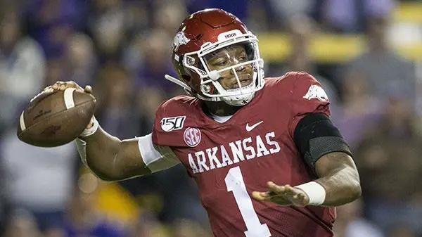 arkansas-razorbacks-qb-k-j-jefferson-lrg K J Jefferson Arkansas QB