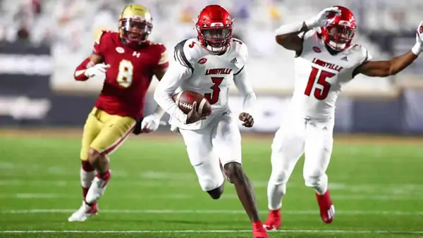 louisville-cardinals-qb-malik-cunningham-1 Malik Cunningham Lousiville Cardinals QB