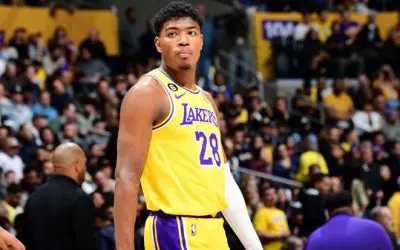 Milwaukee Bucks at Los Angeles Lakers Spread Pick & Analysis