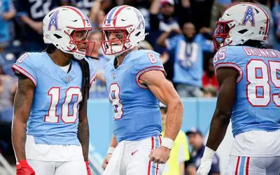 TNF Pick ATS: Titans vs. Steelers Betting Predictions