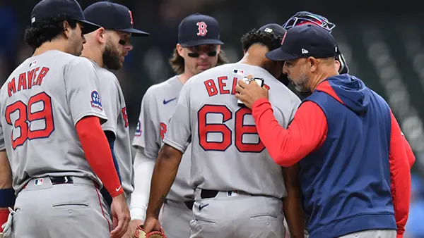 Yankees vs Red Sox Prediction & Best Bets | Aces Duel in Fenway Finale