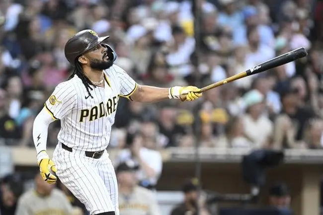 Phillies vs Padres Prediction & Best Bets | Suarez’s Dominance Creates Edge