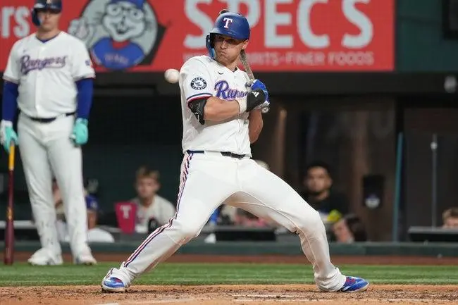 Angels vs Rangers Pick & Predictions – Joe’s Best Bets Aug 27
