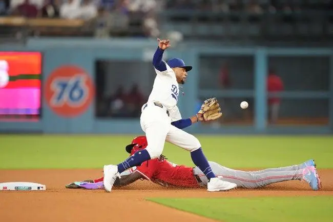 Cardinals vs Reds Betting Pick & Handicapping Preview | Greene Back on the Hill