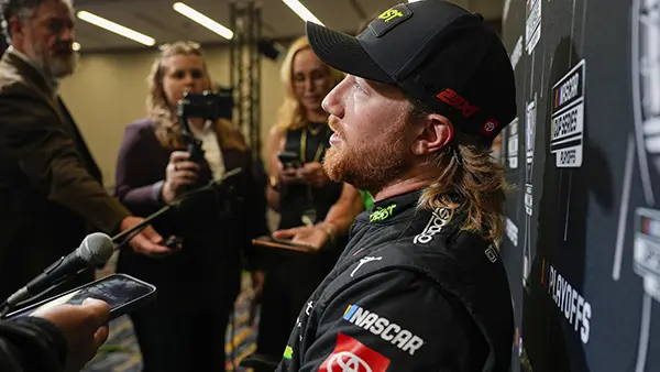 Cook Out Southern 500 Picks & Predictions – Darlington NASCAR Betting Preview