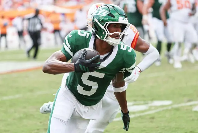 New York Jets vs Miami Dolphins NFL Analysis & Free Picks for Week 4