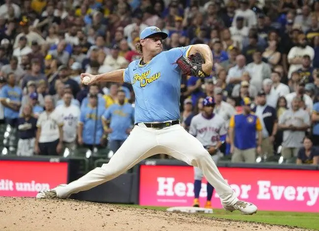 Free MLB Picks: Cardinals vs Brewers | Quintana Looks to Continue Milwaukee’s Division Dominance