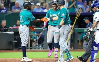 Mariners vs Royals Moneyline Pick | Castillo Aims to Outduel Kolek in Crucial Playoff Race Matchup