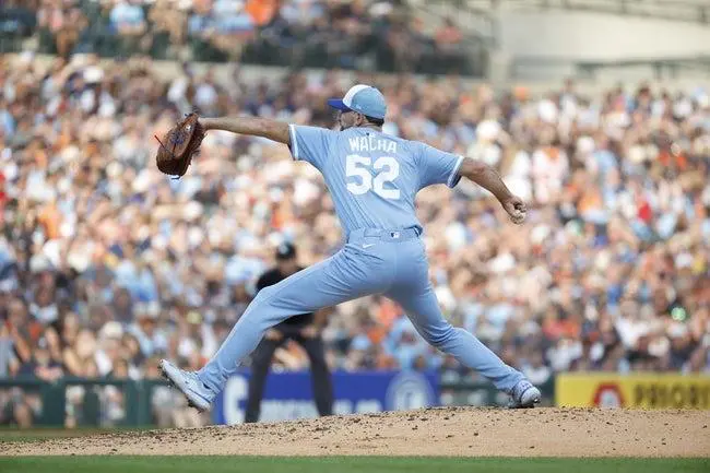 Blue Jays vs Royals Prediction & Best Bets | Rookie Yesavage Takes Center Stage at Kauffman