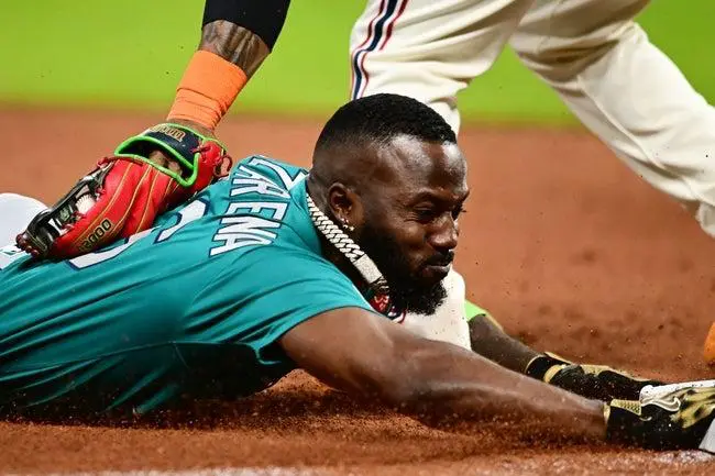 Guardians vs Red Sox Prediction & Best Bets: Fenway Edge for Boston