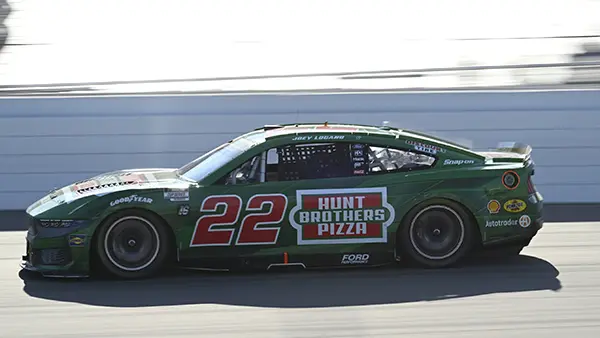 Bass Pro Shops Night Race Picks & Predictions | Bristol Cutoff Drama