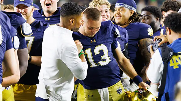 CJ Carr Notre Dame QB