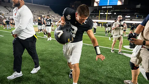 Diego Pavia Vandy QB