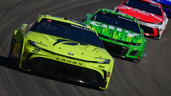 Xfinity 500 Picks & Predictions at Martinsville Speedway