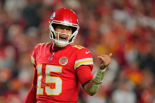 Kansas City Chiefs vs Buffalo Bills Picks & Predictions – Rich Crew’s Week 9 NFL Best Bets