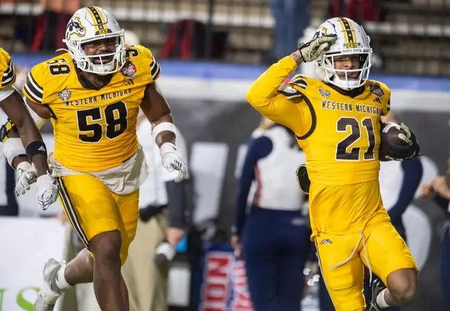 Western Michigan vs Eastern Michigan Expert Picks & Best Bets for 11/25/25