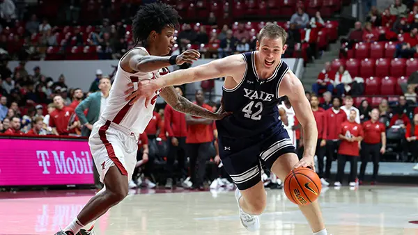 NCAA Basketball: Yale at Alabama Nick Townsend Yale Bulldogs