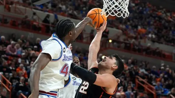 Flory Bidunga Kansas Jayhawks is key to our prediction & analysis tonight