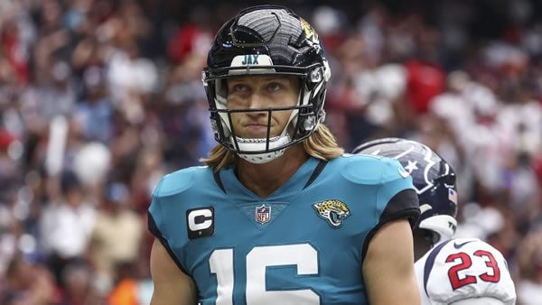 jacksonville-jaguars-qb-trevor-lawrence-lrg Trevor Lawrence QB Jaguars