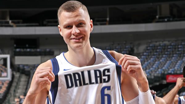 Dallas Mavericks at Golden State Warriors Pick ATS 1/25/22