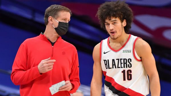 Blazers vs Hawks Odds & Predictions 3/14/22