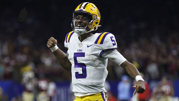 Jayden Daniels LSU QB