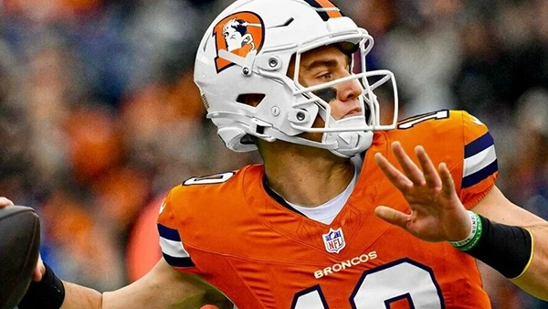 Chiefs vs. Broncos Week 18 Predictions & Picks