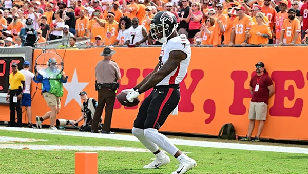 Bet the Total: Cowboys vs. Falcons Pick 11/3/24