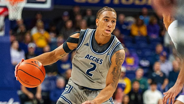 Battling the Books: Underdog Value & Total Fade Tonight