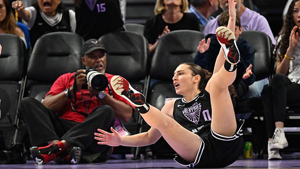 Battling the Books: WNBA Tuesday