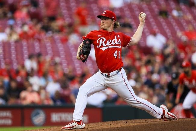 Padres vs Reds Prediction & Best Bets | Abbott's Dominant Pitching Creates Edge in Great American