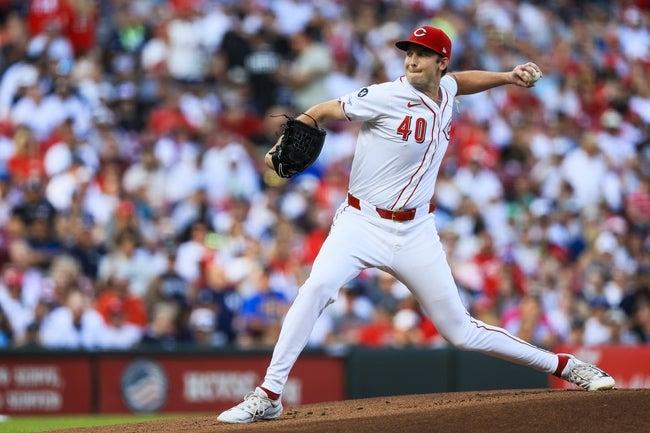 Padres vs Reds Prediction & Best Bets | Great American Ballpark Set for Pitching Duel