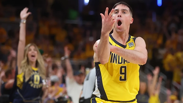 TJ McConnell Indiana Pacers