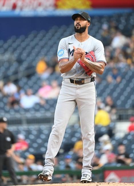 Brewers vs Marlins Prediction & Best Bets | Hot Miami Squad Looks to Continue Streak Against Woodruff-Bolstered Brewers