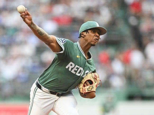 Royals vs Red Sox Prediction & Best Bets | Fenway Showdown Features Promising Pitchers