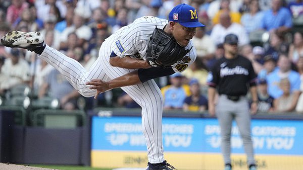 Jose Quintana Milwaukee Brewers Starting Pitcher
