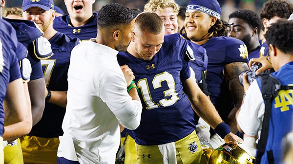 CJ Carr Notre Dame QB