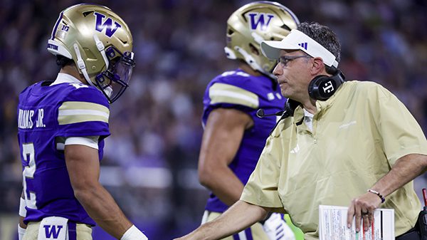 Desmond Williams Jr. Washington Huskies QB