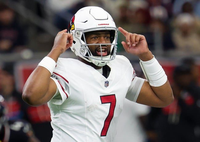 Dec 14, 2025; Houston, Texas, USA; Arizona Cardinals quarterback Jacoby Brissett (7) calls an audible against the Houston Texans in the third quarter at NRG Stadium. Mandatory Credit: Thomas Shea-Imagn Images