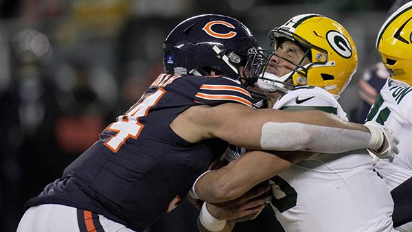 Packers vs Bears Free NFL Picks & Player Props for Wild Card Weekend