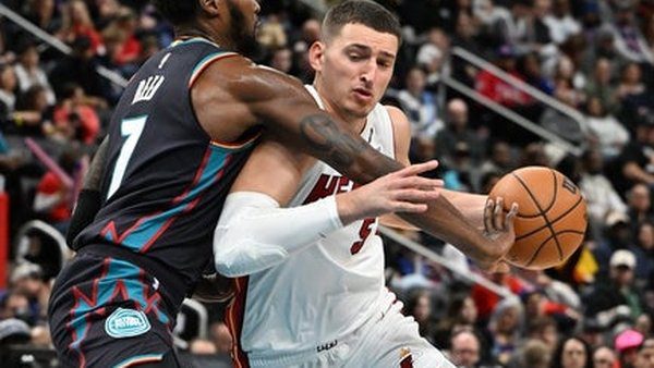 Nikola Jovic Miami Heat is key to our prediction & analysis tonight