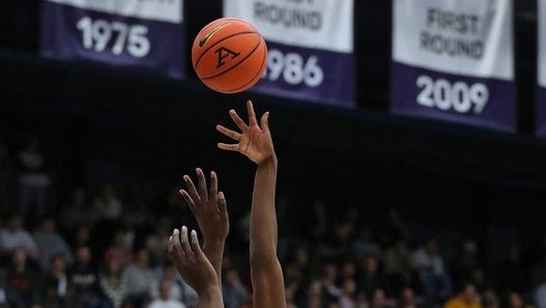 Evan Mahaffey Akron Zips is key to our prediction & analysis tonight
