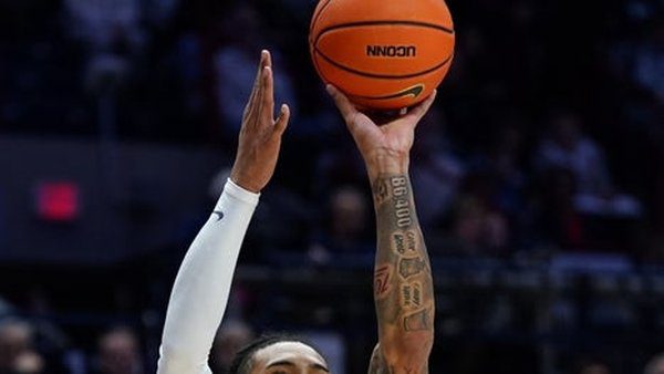 Solo Ball UConn Huskies is key to our prediction & analysis tonight