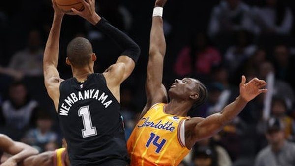 NBA Best Bet: Why the Frost Bank Center home-court edge makes the Spurs a high-value ATS pick in tonight’s matchup.
