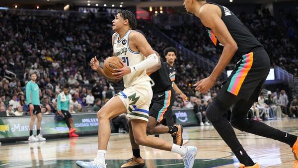 Los Angeles Clippers vs Milwaukee Bucks Prediction 3/29: Fading the Blowout Number