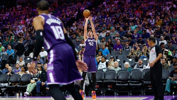 Philadelphia 76ers vs Sacramento Kings Prediction 3/19/26: Injury-Ravaged Sixers Still Have the Edge