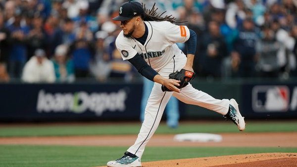 Luis Castillo Seattle Mariners is key to our MLB prediction & analysis
